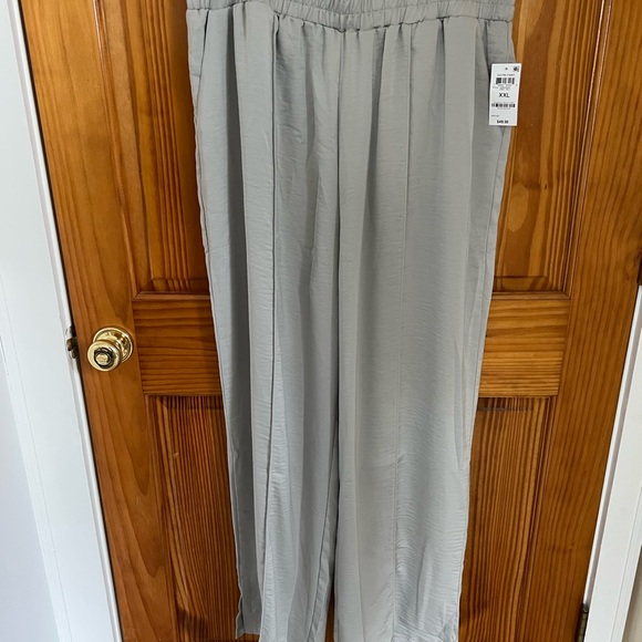 And Now This Pants - Satin Wide Leg Pull-On Pants in Light Gray XXL pockets Flowy Dressy Office